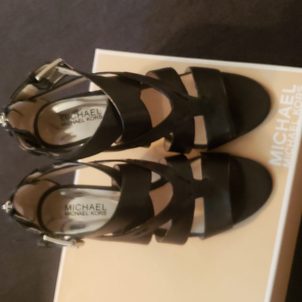 Michael Kors Zoe Sandal